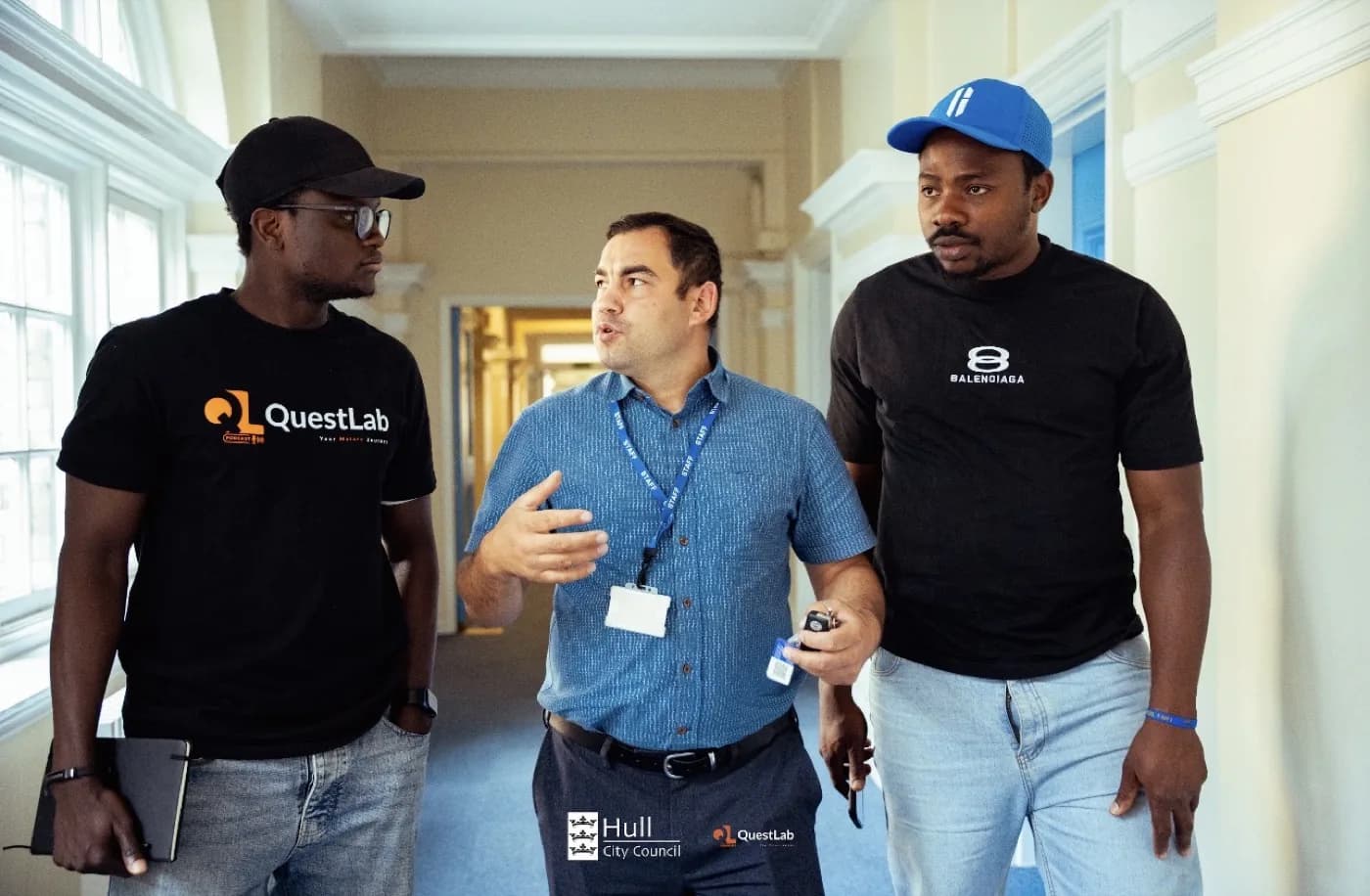 TheQuestLab members collaborating